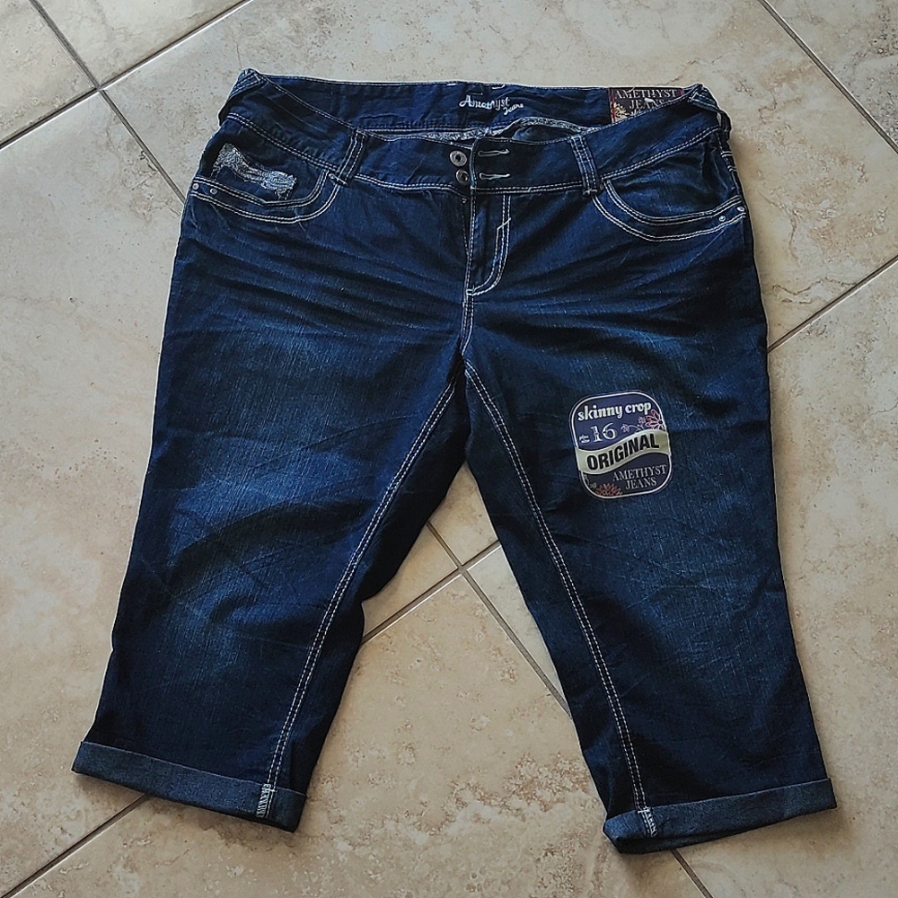 Amethyst Jeans Size 16